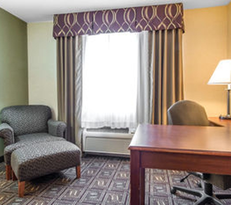 Comfort Inn - Weirton, WV