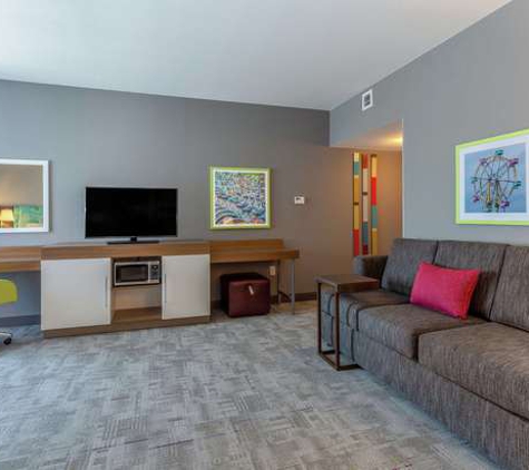 Hampton Inn & Suites Burlington - Burlington, IA