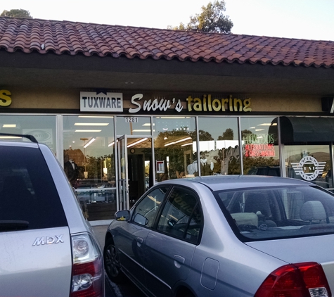 Snow's Tailoring & Tuxwear - Encinitas, CA