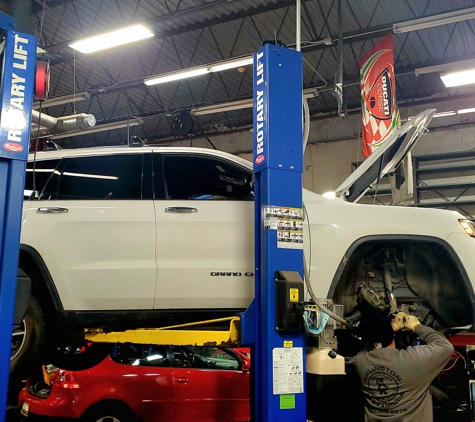 Georgetown Auto Service ( at Potomac Yards ) - Alexandria, VA. Domestic Automotive service repairs Jeep