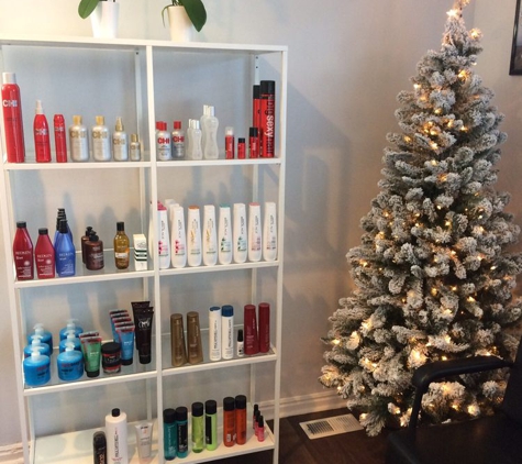 Mystyle Salon - West Jordan, UT. Love the holidays. its so warm in here.