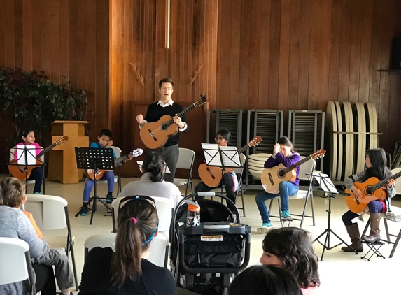 Woodside Road United Methodist Church - Redwood City, CA