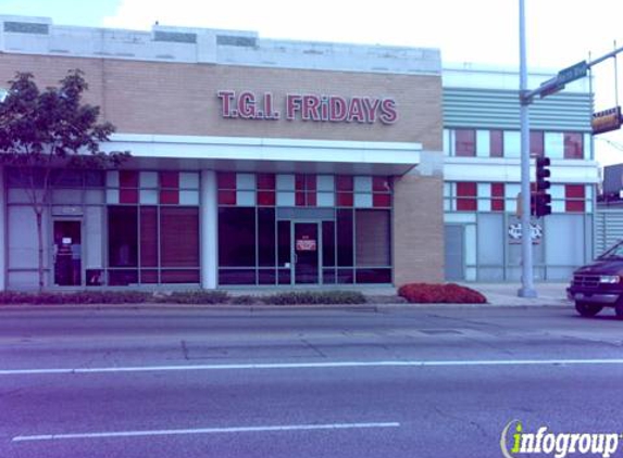 TGI Fridays (perm closed) - Oak Park, IL