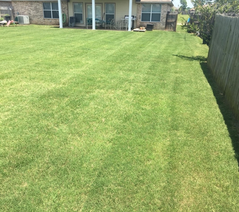 A & J Advanced Lawn Care Service - Bossier City, LA