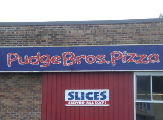 Pudge Brothers Pizza - Commerce City, CO