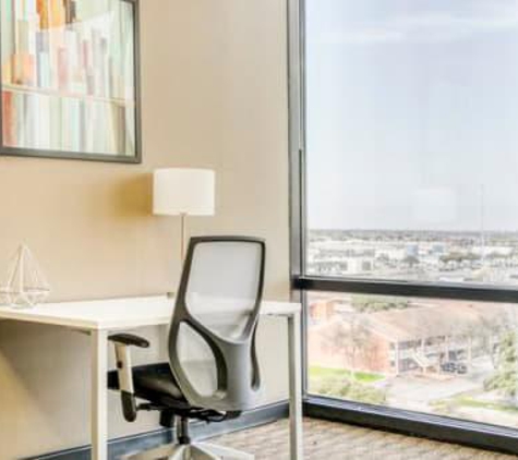 Regus - Plano, TX