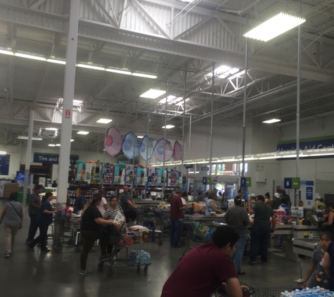 Sam's Club - Long Beach, CA