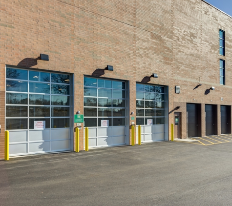 Metro Self Storage - Buffalo Grove, IL