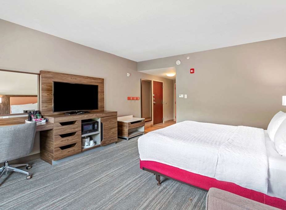 Hampton Inn & Suites Orlando-Apopka - Apopka, FL