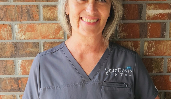 Cruz Davis Family and Cosmetic Dentistry - Gainesville, FL