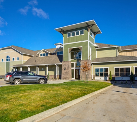 The Retreat Apartment Homes - Williston, ND