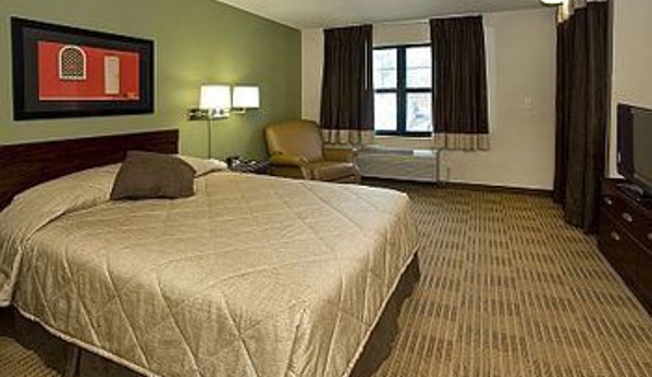 Extended Stay America - Overland Park, KS