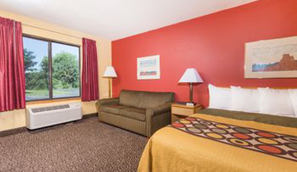 Super 8 by Wyndham Appleton - Appleton, WI