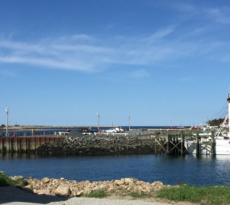 Fishermens View - Sandwich, MA