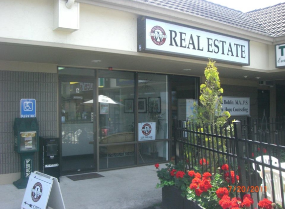 Williams Real Estate Brokers - Lake Stevens, WA