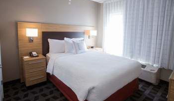 TownePlace Suites Southern Pines Aberdeen - Aberdeen, NC