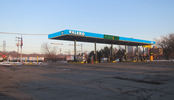 Plaza 23 Truck Stop & Truck Repair - Albany, NY