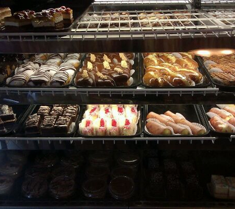 Ricky Bakery II - Coral Gables, FL