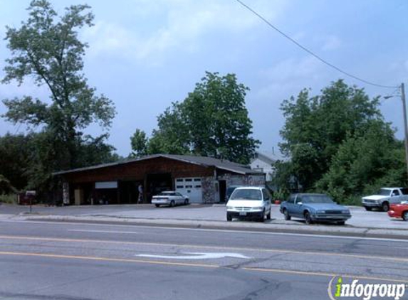 Russell's Auto Repair - Arnold, MO