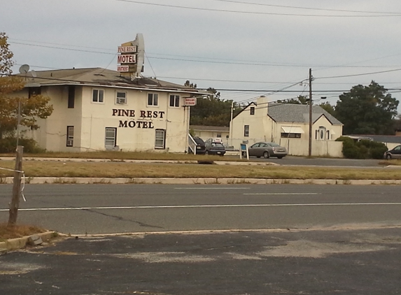 Pine Rest Motel - Toms River, NJ