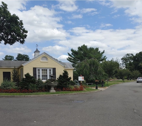 Fair Lawn Memorial Cemetery & Mausoleum - Fair Lawn, NJ