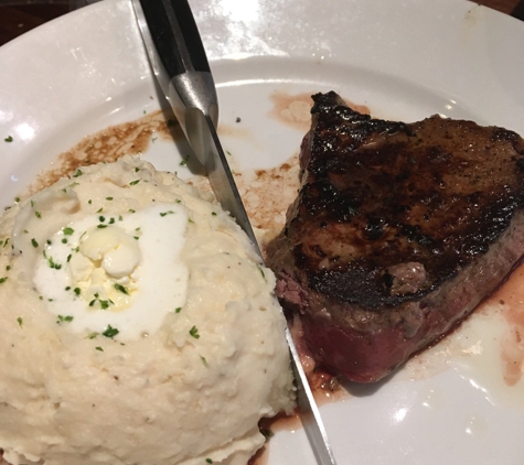 LongHorn Steakhouse - Orlando, FL