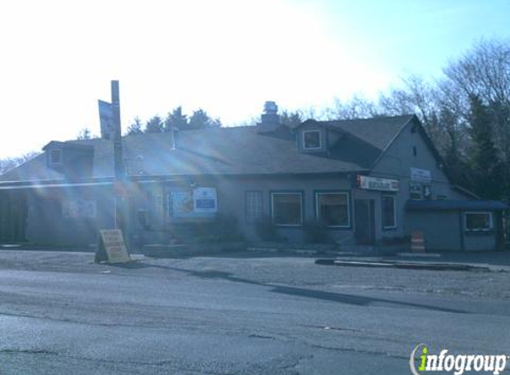 Mr Bill's Village Smokehouse - Lincoln City, OR