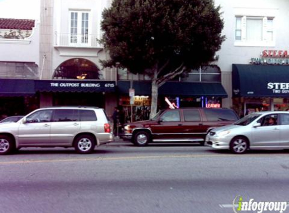 Body Skin Lounge - Los Angeles, CA