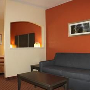 Best Western Plus North Houston Inn & Suites - Houston, TX