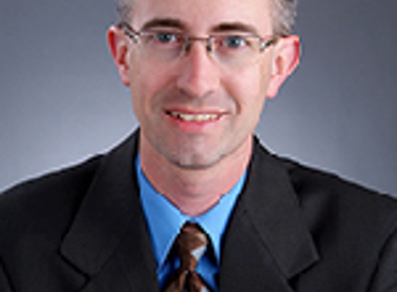 Dr. Douglas John Renton, MD - Bismarck, ND