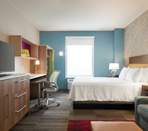 Home2 Suites by Hilton Brooklyn Park Minneapolis - Brooklyn Park, MN