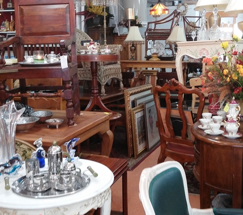A A A A Antiques Buy & Sell - Miami, FL