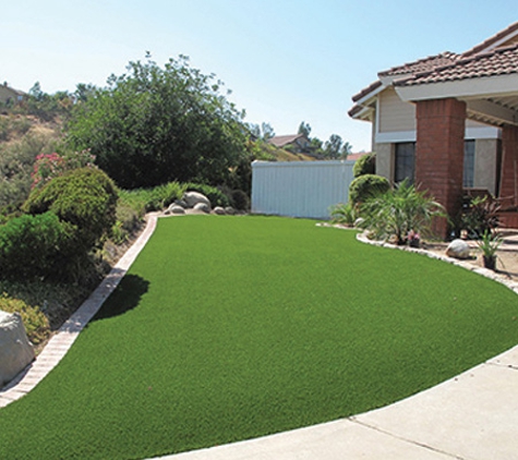 Easy Turf Synthetic Lawns & Putting Greens