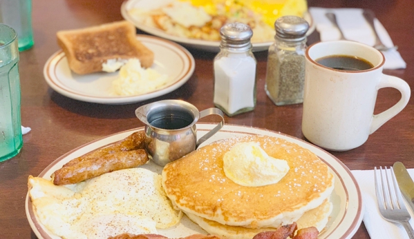 Eat 'n Park - Burbank, CA