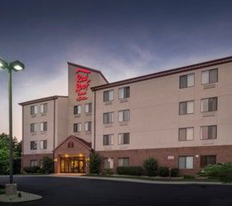 RED ROOF INN - Dover, DE