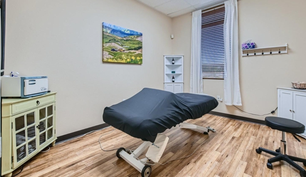 Canyon Lake Chiropractic and Physical Therapy - Las Vegas, NV