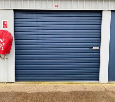 Rosebud's Storing Place - Rosebud, VIC