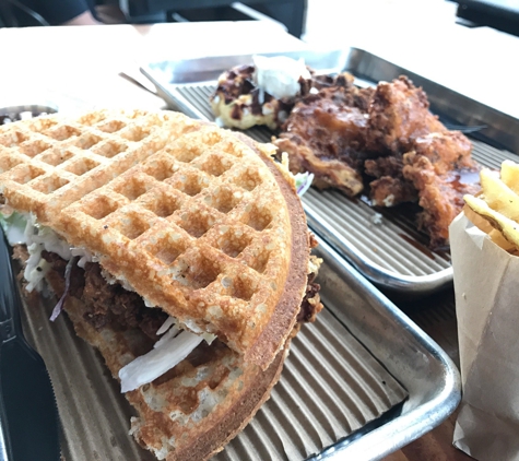 Bruxie - Santa Monica, CA