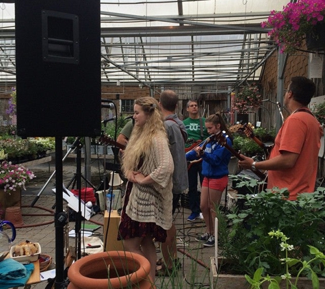 Tangerini's Spring Street Farm - Millis, MA