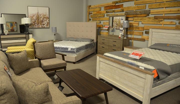 NashCo Furniture & Mattress Store - Nashville, TN