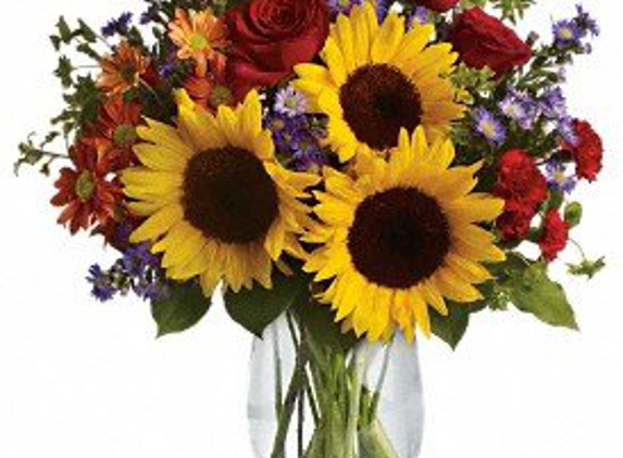 Orangeburg Florist - Blauvelt, NY