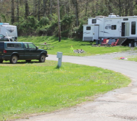 Spring Creek Camp Ground - Clarksville, TN