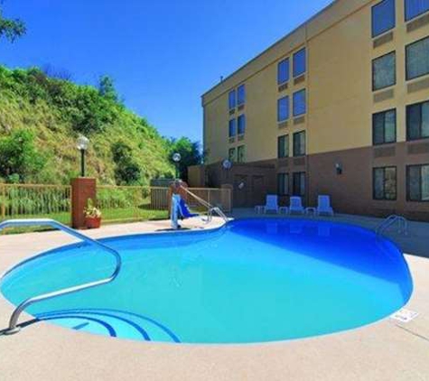 Comfort Inn North of Asheville - Mars Hill, NC