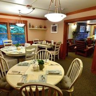 The Heron Inn and Day Spa - A Bed & Breakfast - La Conner, WA