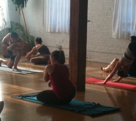 Moksha Yoga Center - Chicago, IL