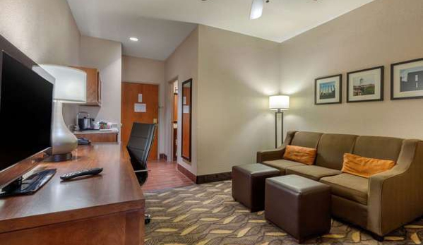 Comfort Suites - Rolla, MO