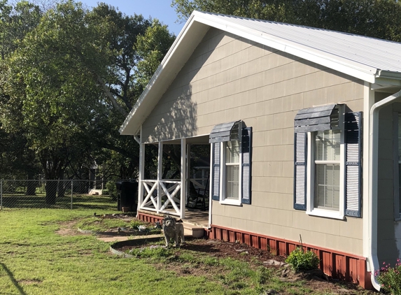 Estate Roofing - Buffalo, TX. Metal roof