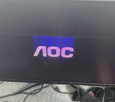 OzWide Movers - Greenbank, QLD. Broken computer screen