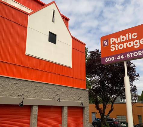 Public Storage - Seattle, WA