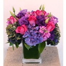 River Oaks Flower House, Inc. - Florists